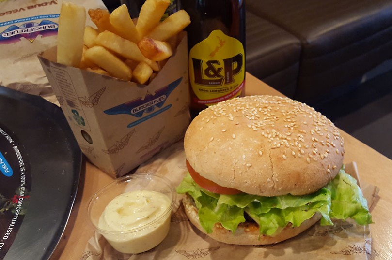 3 fast food burgers you must try in New Zealand