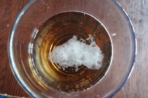 Australia shaped foam in beer! - quirkylittleplanet.com