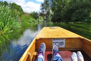 sitting on a punt